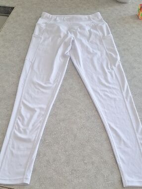 Source Unknown White Women's High-Waist Leggings with Side Pockets